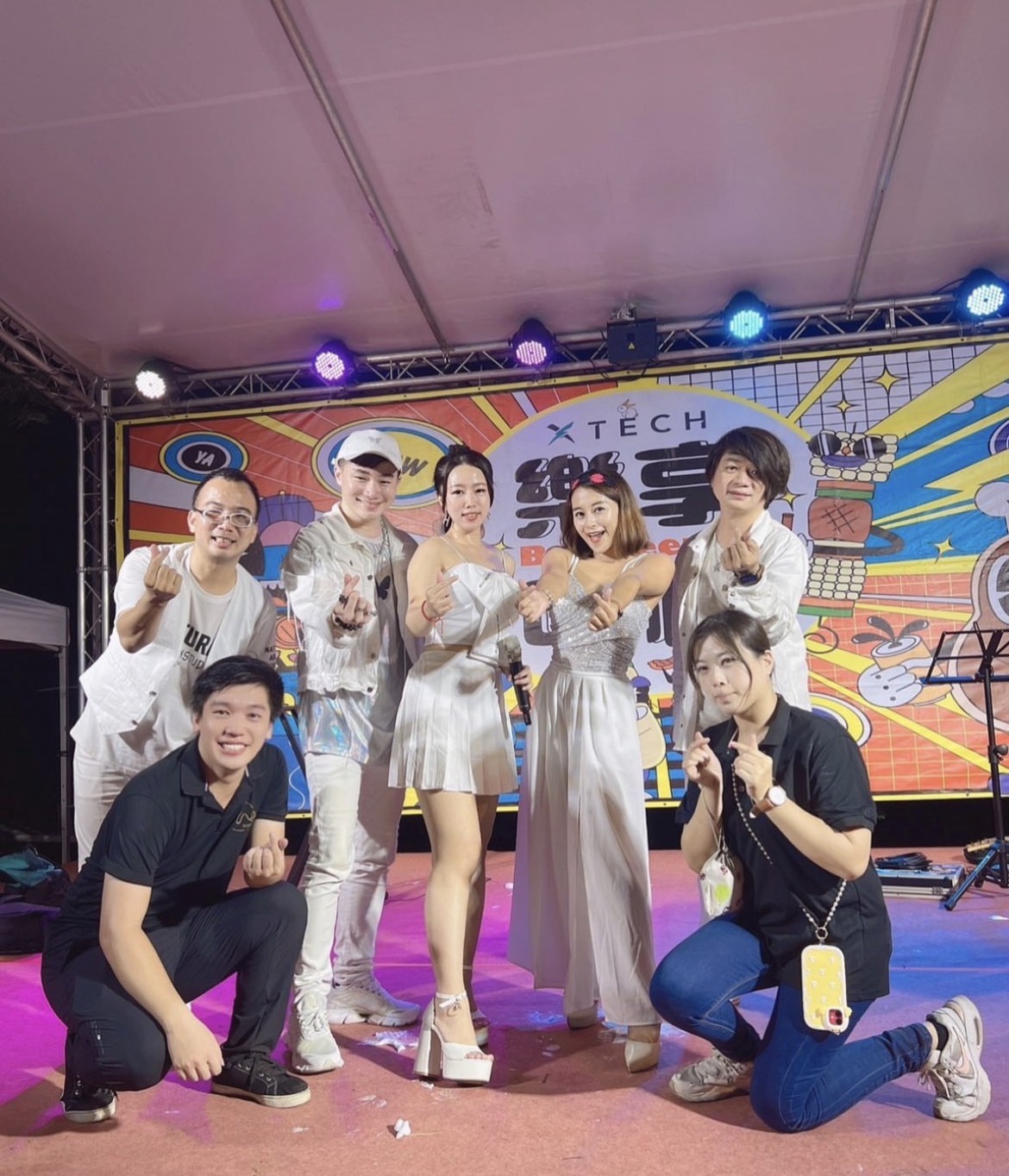 拾光集團服務知識圖示 - service band stage