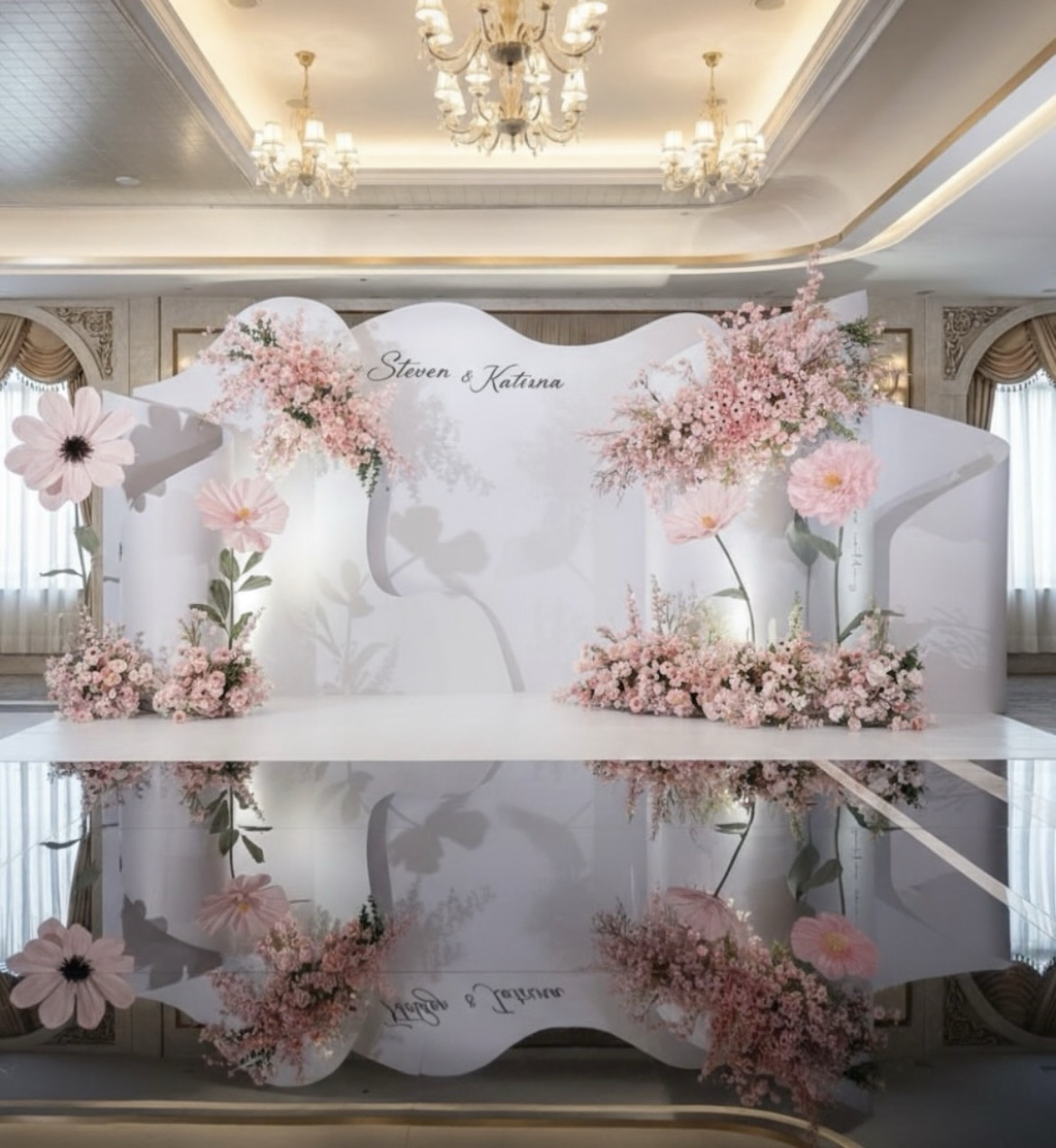 拾光集團婚禮服務案例 - wedding backdrop white